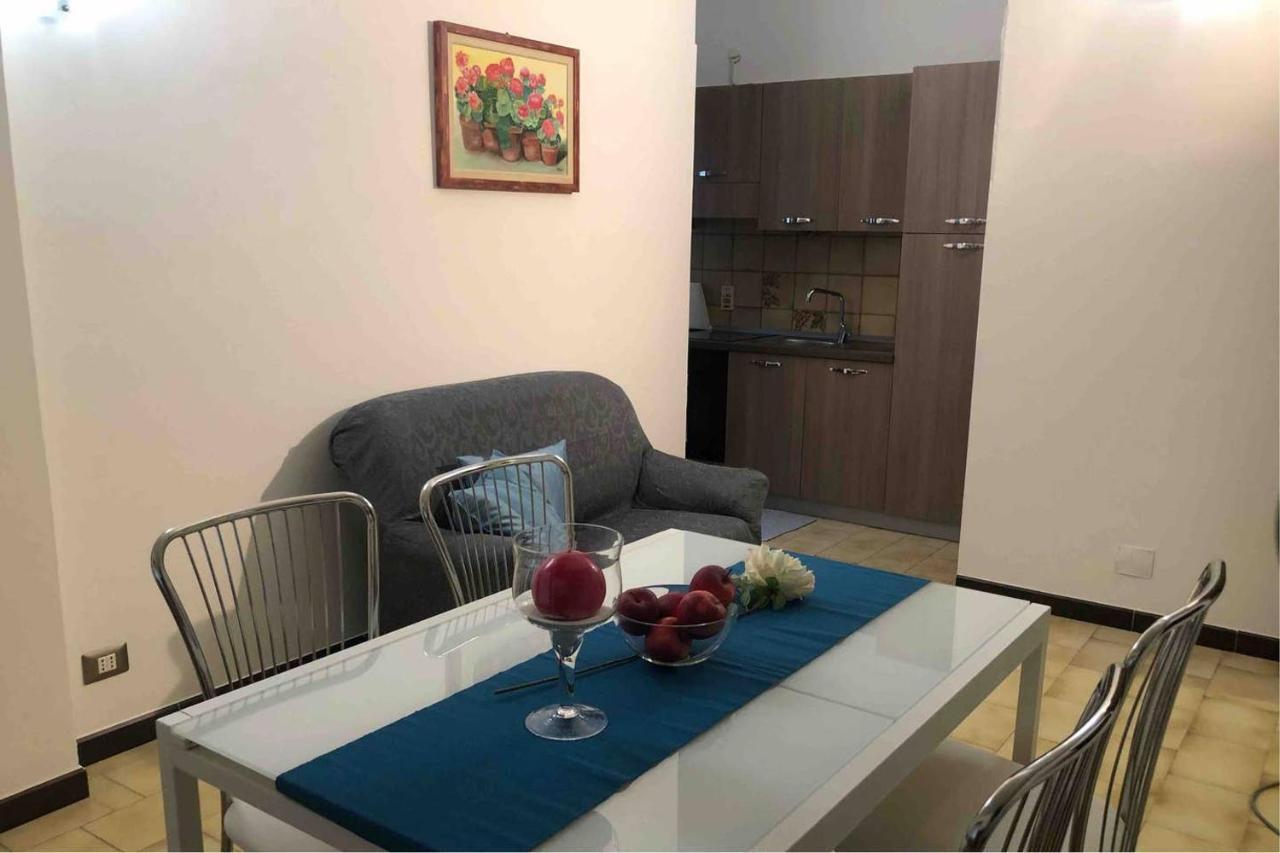 Il Gatto Sulla Luna, Ai Piedi Delle Langhe Apartment *